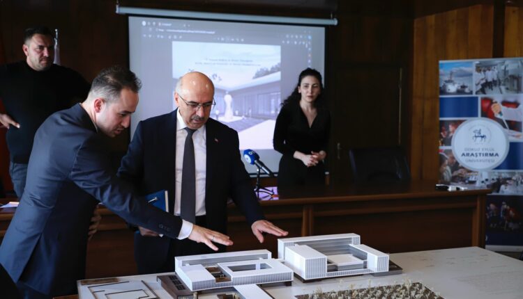 3. DEÜ GSF ve Devlet Konvervatuvarı yeni binalarına ilişkin toplantı